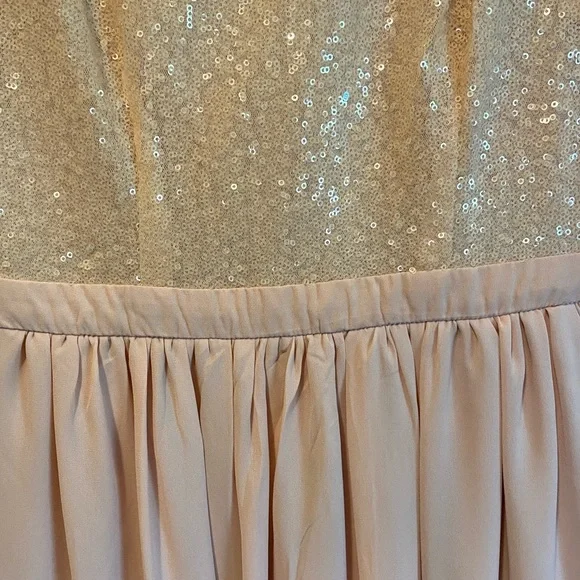 Forever 21 Sparkle Dress - Picture 4 of 9